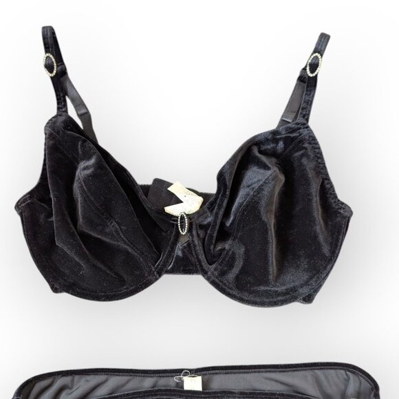 Vintage 90s Y2K Black Velvet Bra and Pantie Lingerie Set String Bikini - Picture 2 of 13